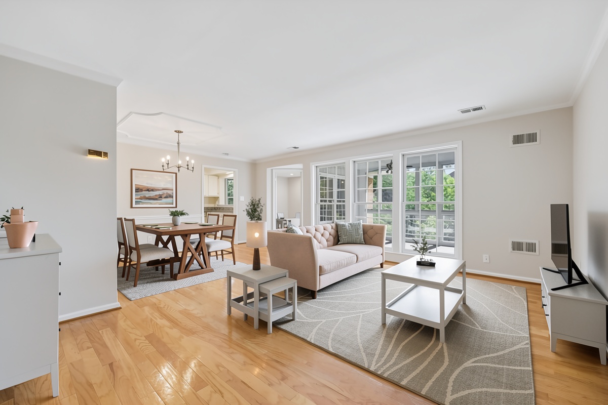 06-Living Room
