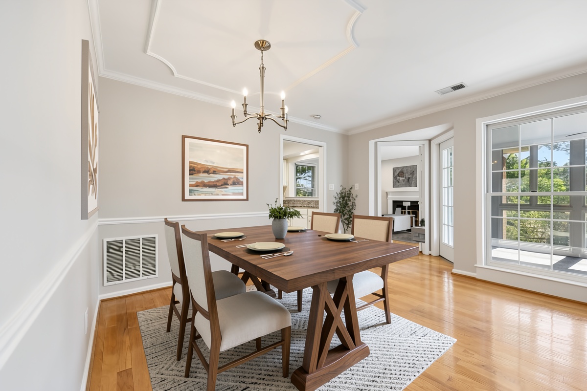 11-Dining Room