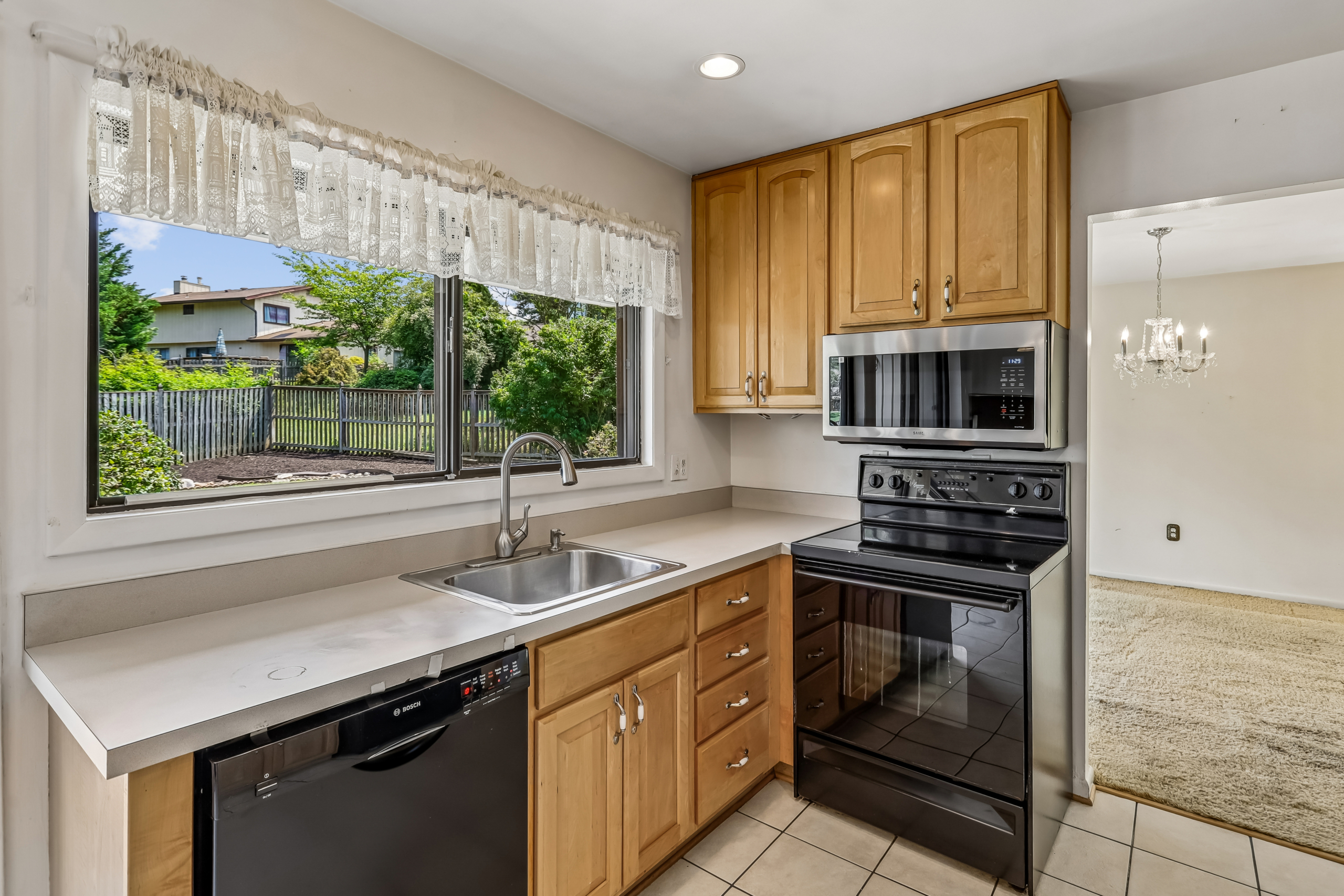 13-Kitchen