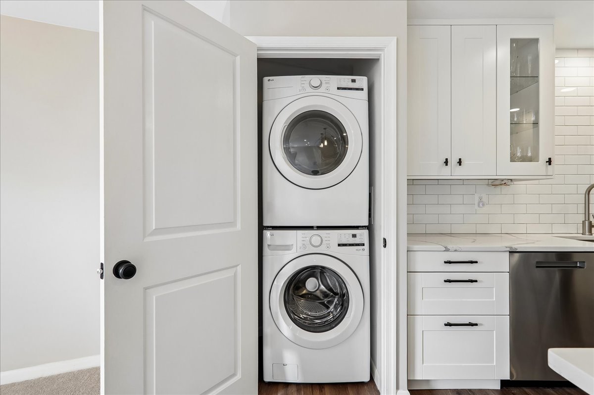 15-Washer Dryer