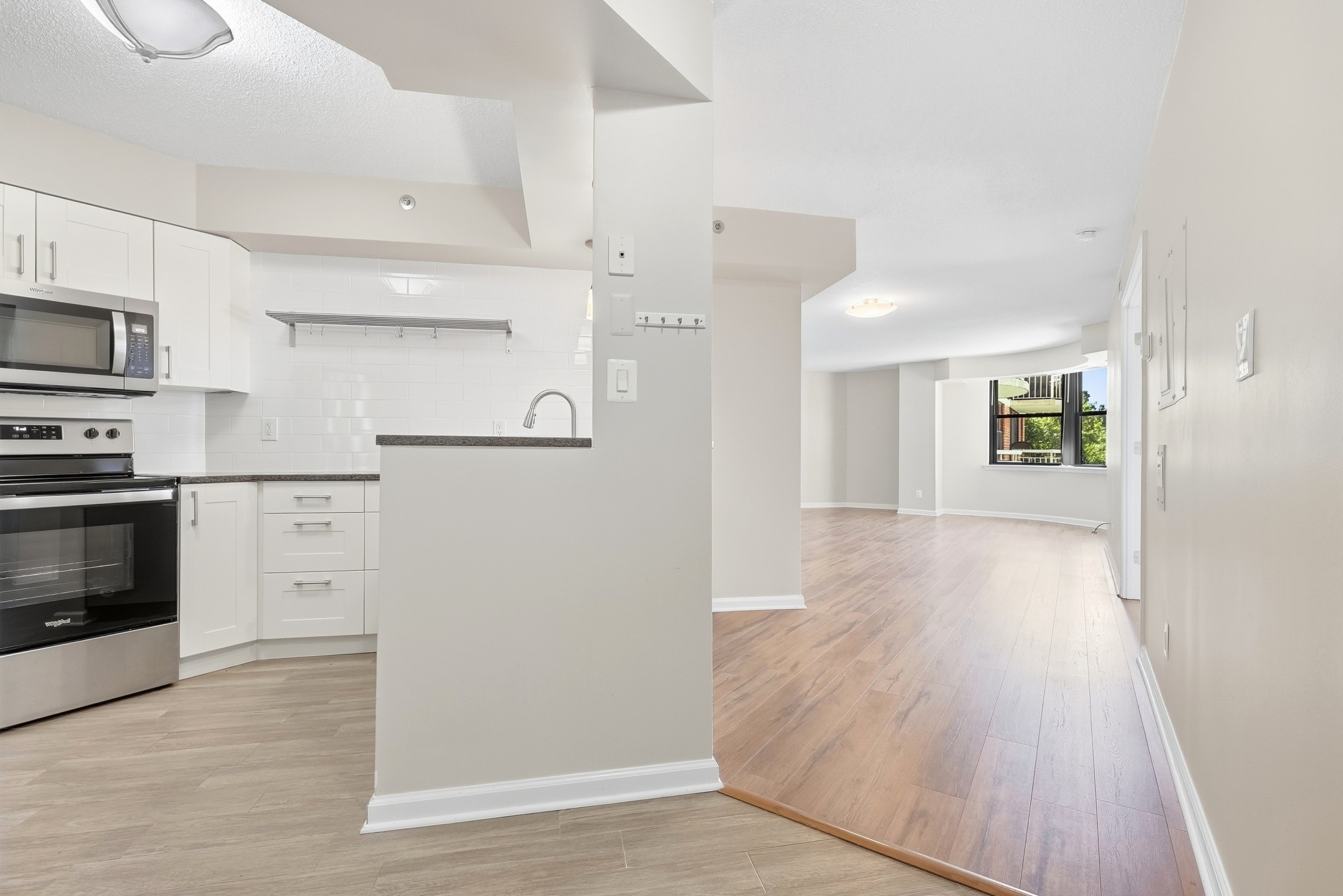 18_1200 braddock pl apt 409_018