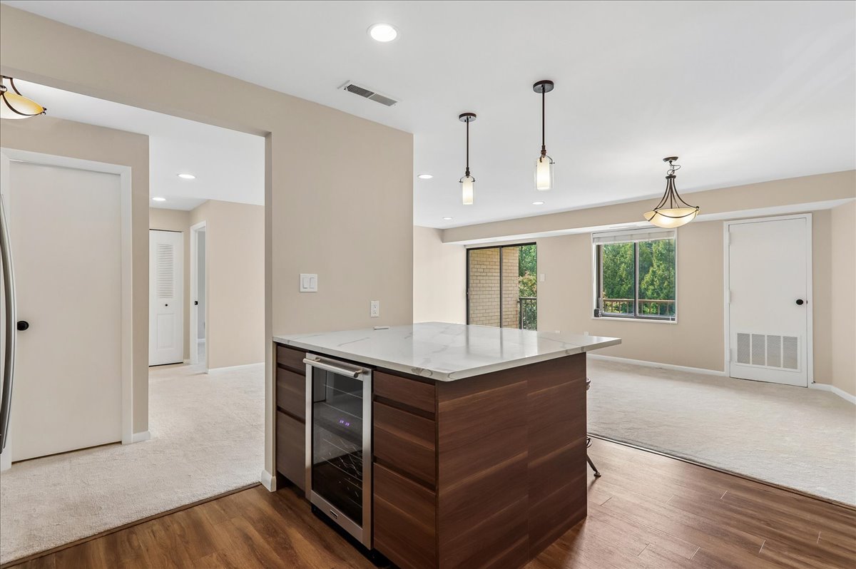20-Kitchen