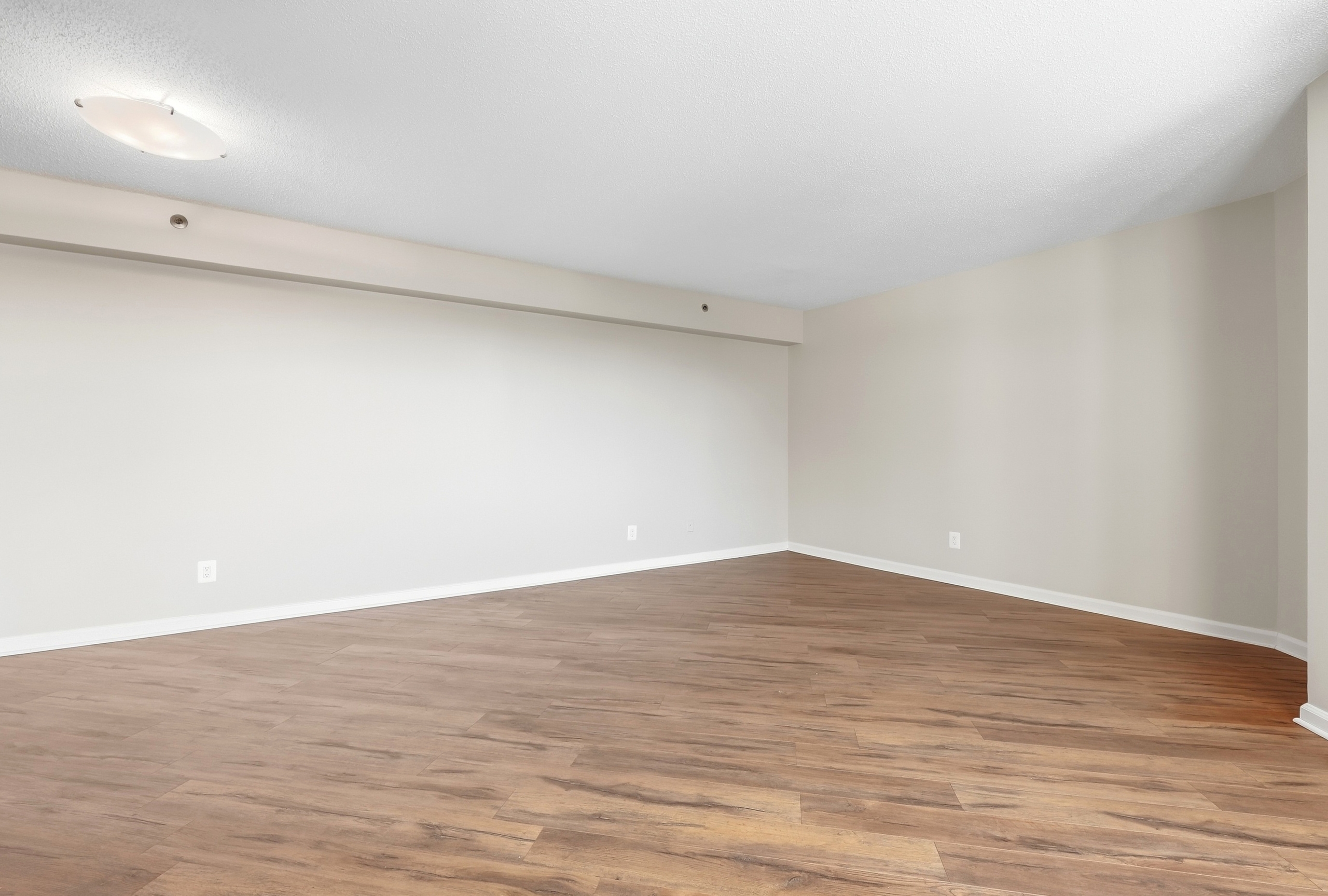 27_1200 braddock pl apt 409_027