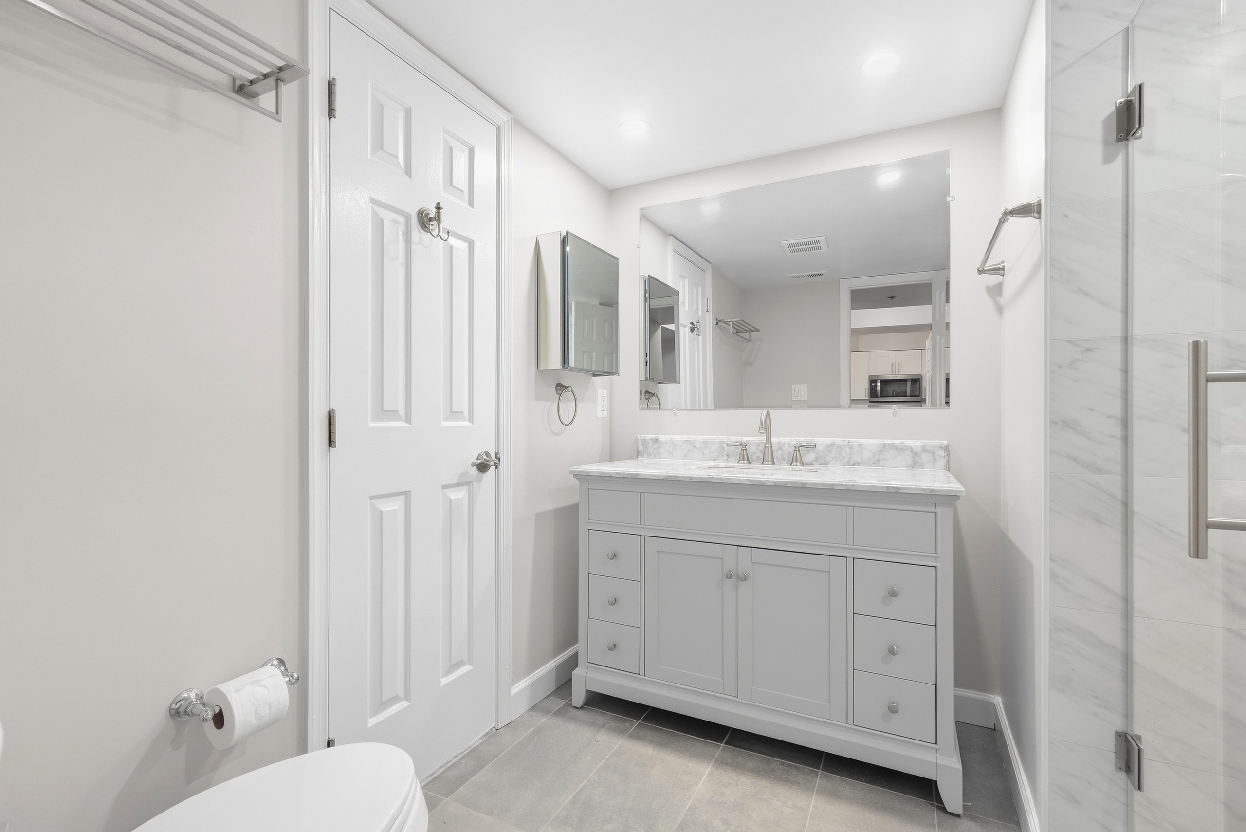 36_1200 braddock pl apt 409_036
