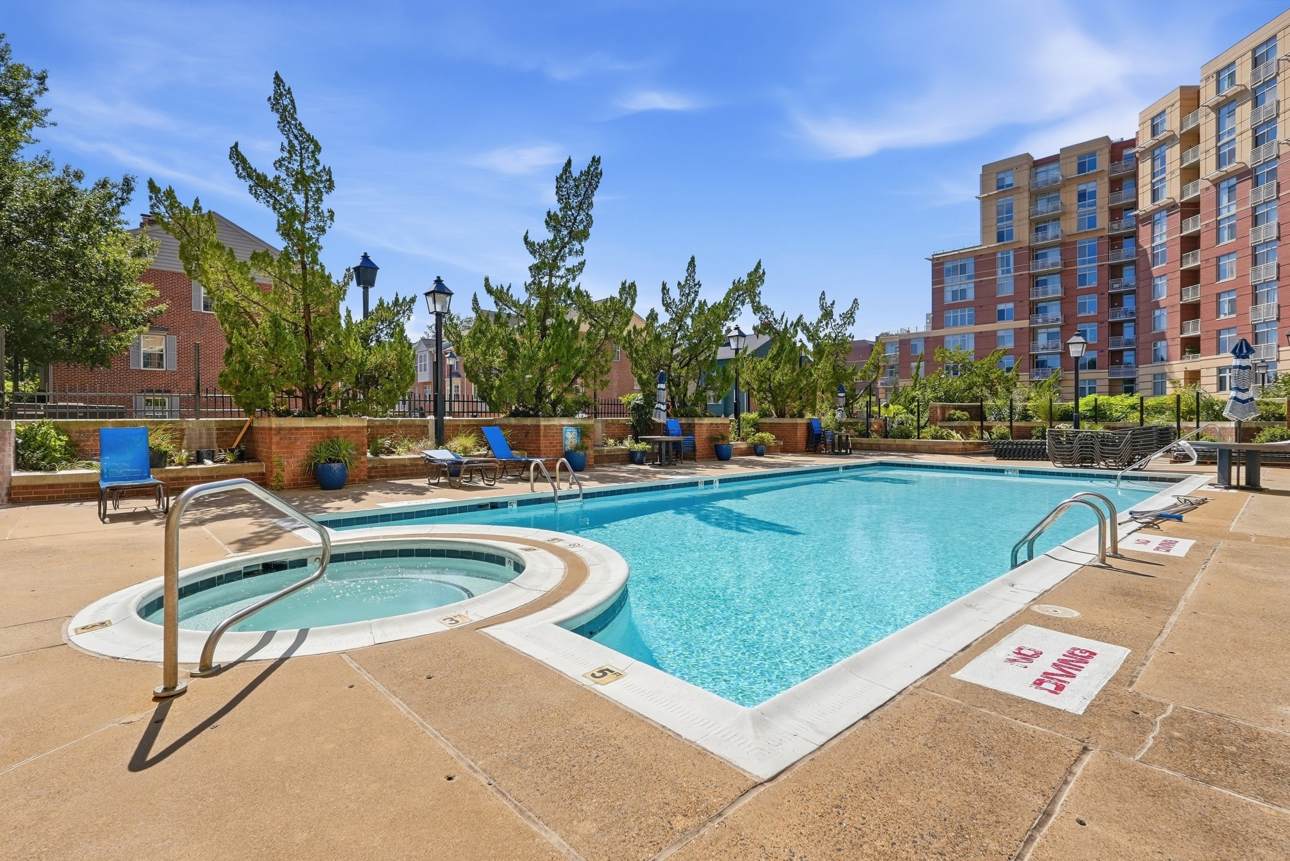 41_1200 braddock pl apt 409_041