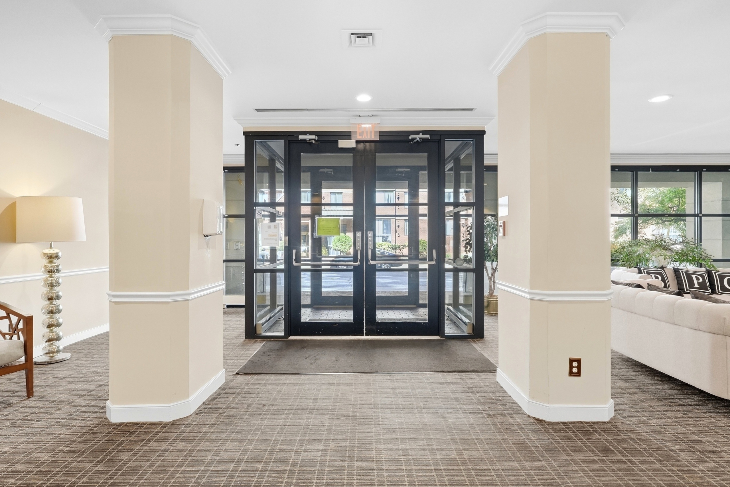 7_1200 braddock pl apt 409_007